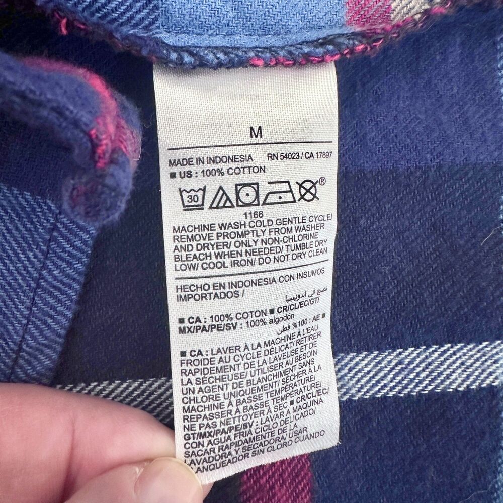 Old Navy Top Women M Navy Blue Pink Boyfriend Shirt Plaid Flannel Boho Cottage - Picture 4 of 8